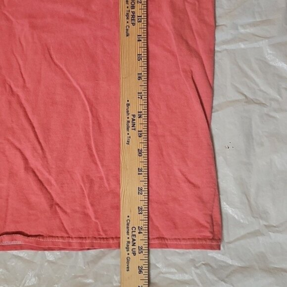 Bucees Shirt Not All Who Wander Are Lost Some Are Looking for Buc-ees Coral Used - Picture 12 of 13